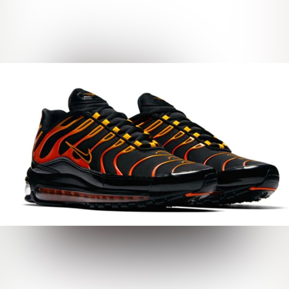 Women’s 8/Men’s 6.5 Nike Airmax 97 Plus